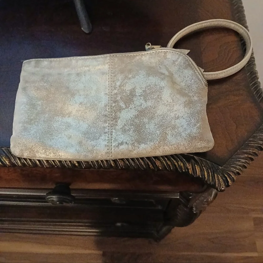 Hobo The Original Wristlet - Picture 2 of 3